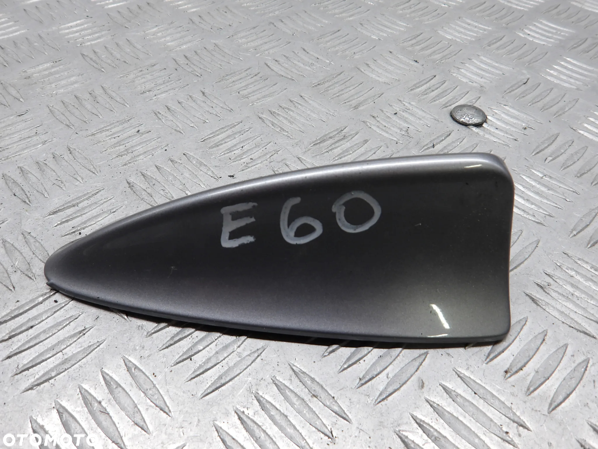 BMW E60 03-07 SEDAN 2.0B ANTENA DACHOWA PŁETWA 6921905 - 2