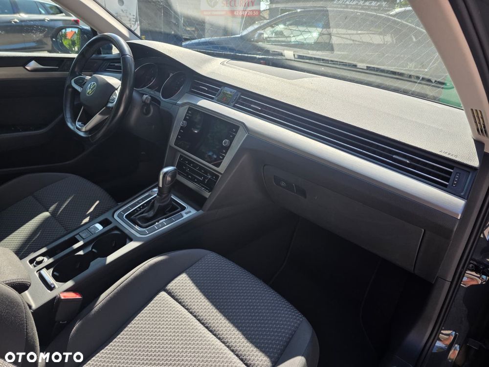 Volkswagen Passat 2.0 TDI SCR DSG Business - 23