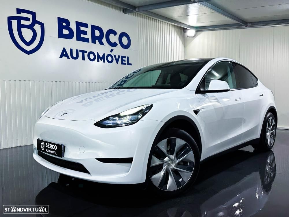 Tesla Model Y Standard - 2
