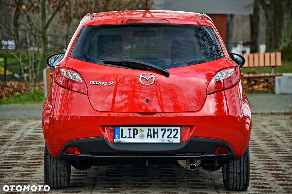 Mazda 2 - 4
