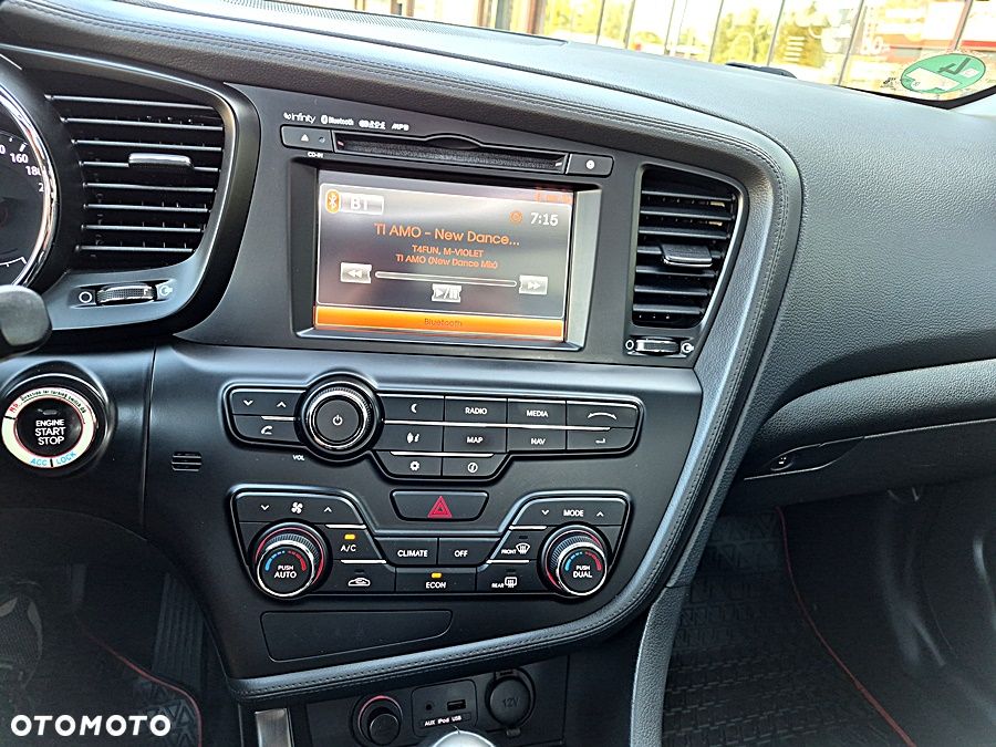 Kia Optima - 22
