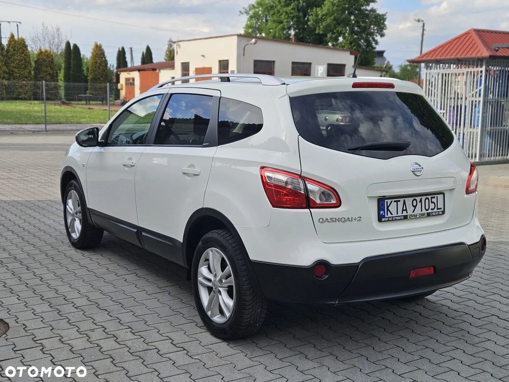 Nissan Qashqai+2 2.0 360 - 8