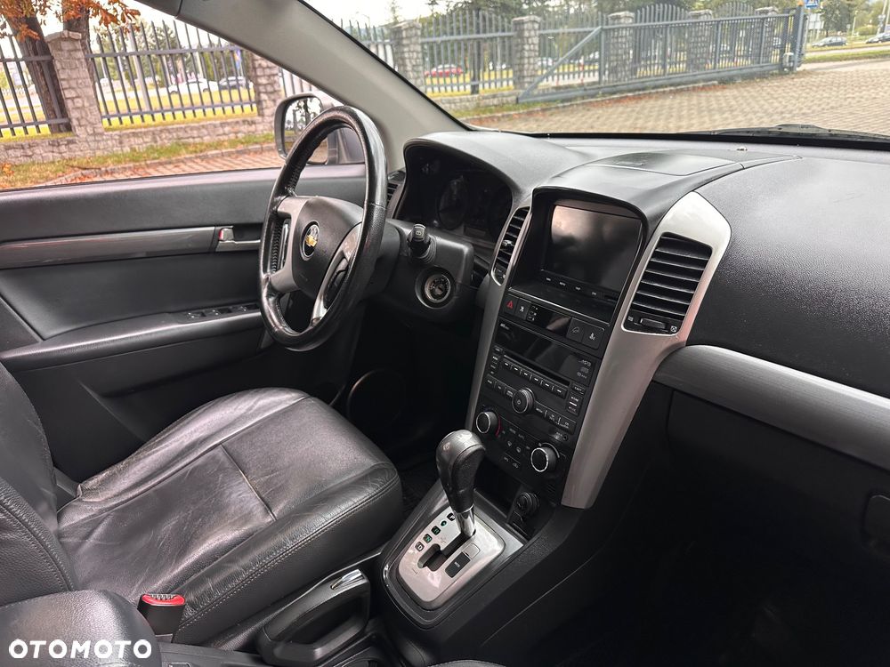Chevrolet Captiva 2.0 4WD 7 Sitzer Automatik LT Exclusive - 5