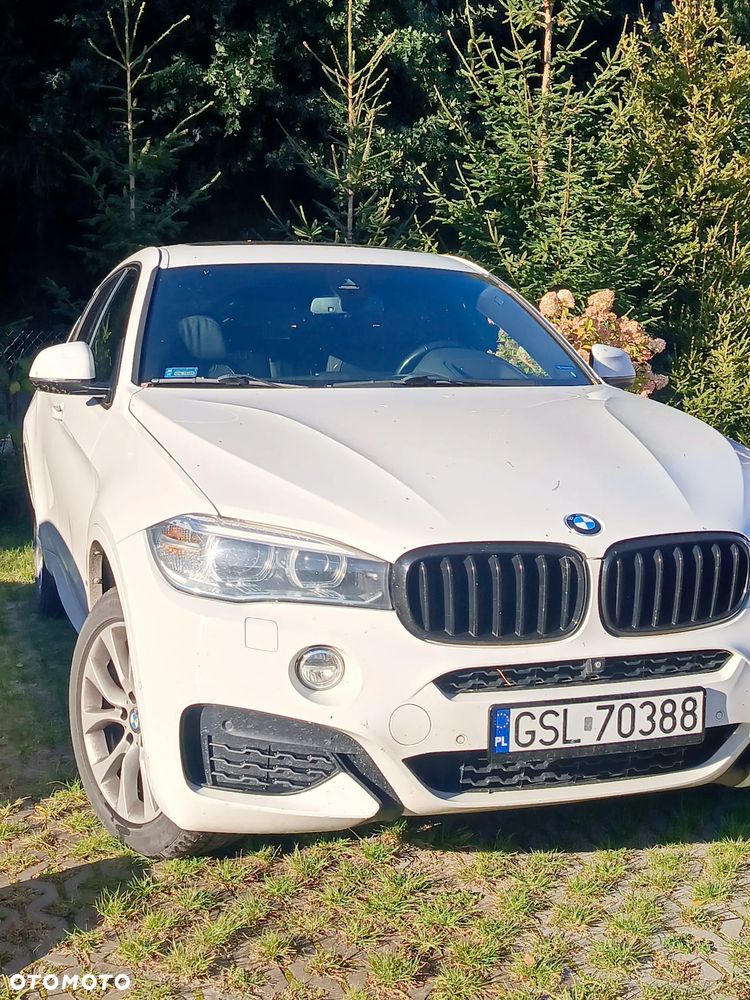 BMW X6 - 12