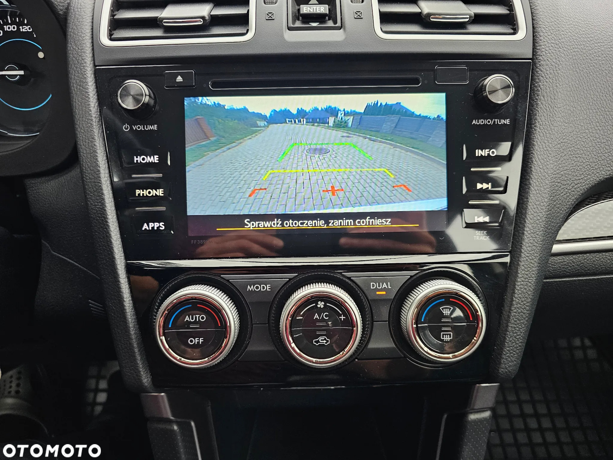 Subaru Forester 2.0 i Exclusive Lineartronic - 17