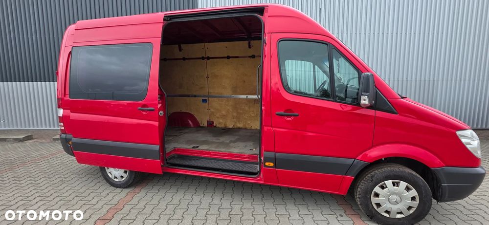 Mercedes-Benz Sprinter - 5