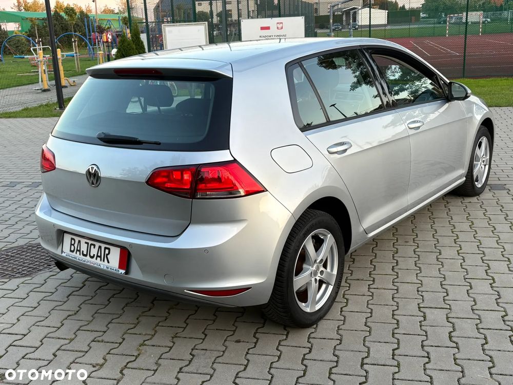 Volkswagen Golf 1.2 TSI BlueMotion Technology Comfortline - 6