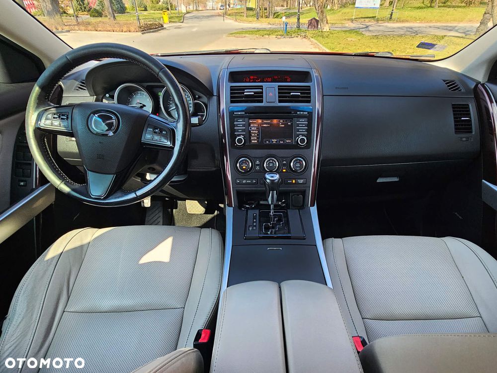 Mazda CX-9 - 15