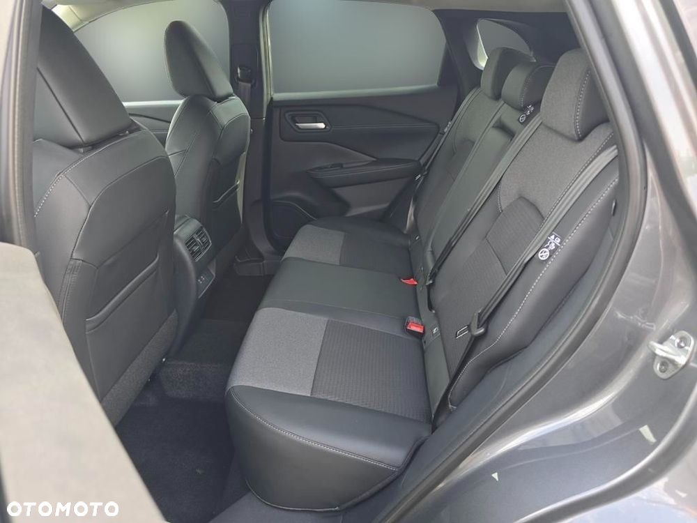 Nissan Qashqai 1.3 DIG-T MHEV N-Connecta Xtronic - 10
