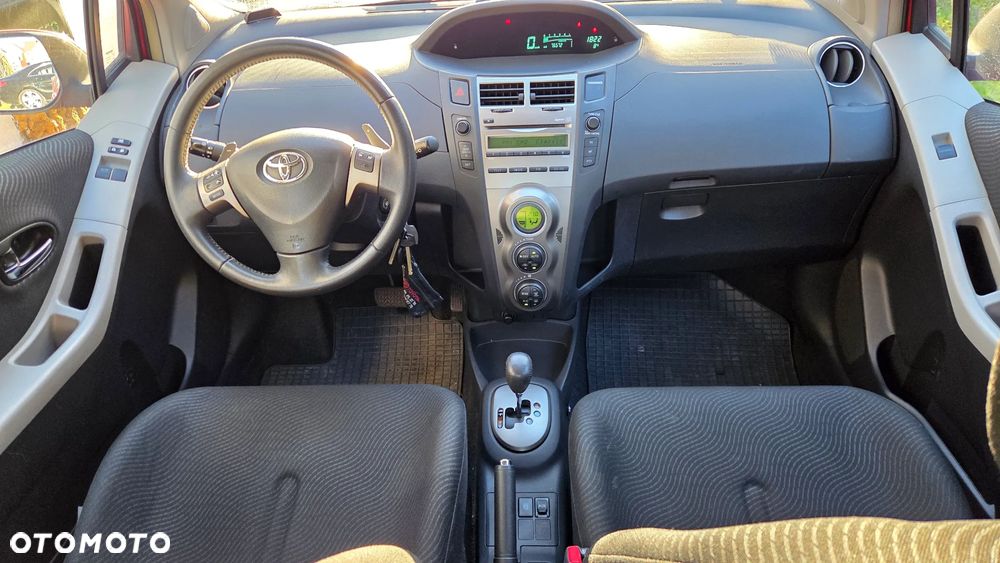 Toyota Yaris 1.33 Sol MM - 5