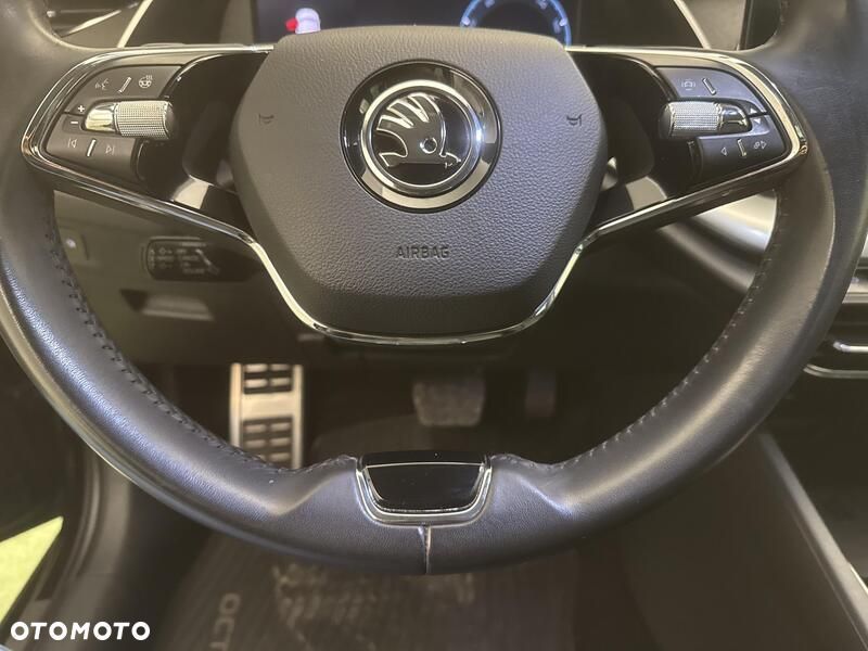 Skoda Octavia 2.0 TDI Style DSG - 13