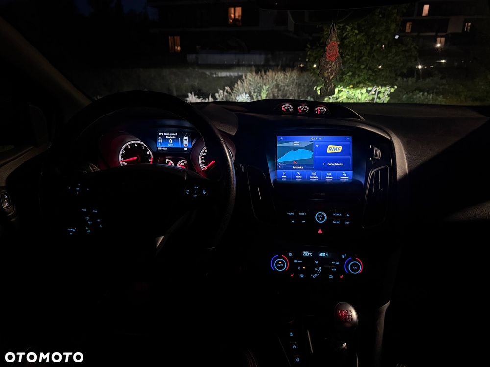 Ford Focus - 18