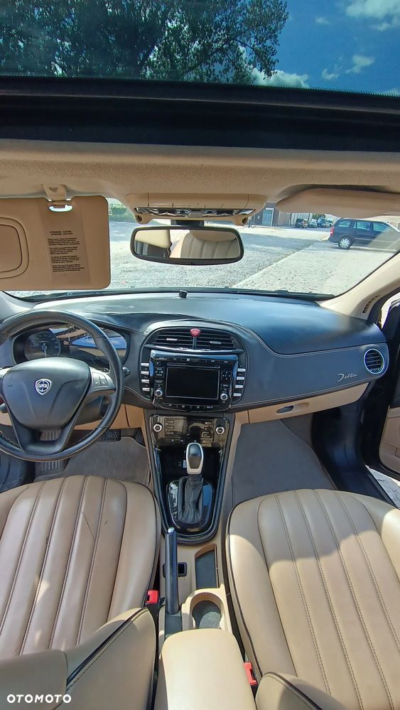 Lancia Delta - 17