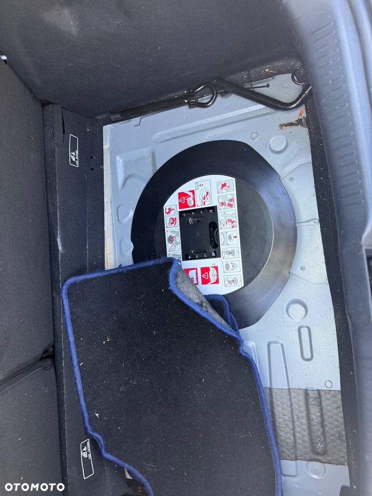 Renault Clio Energy TCe 75 Business - 11