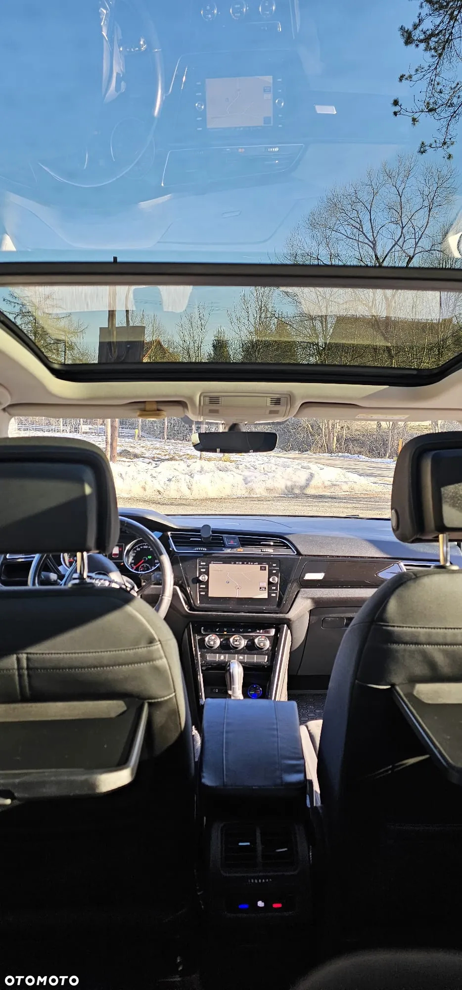 Volkswagen Touran - 14