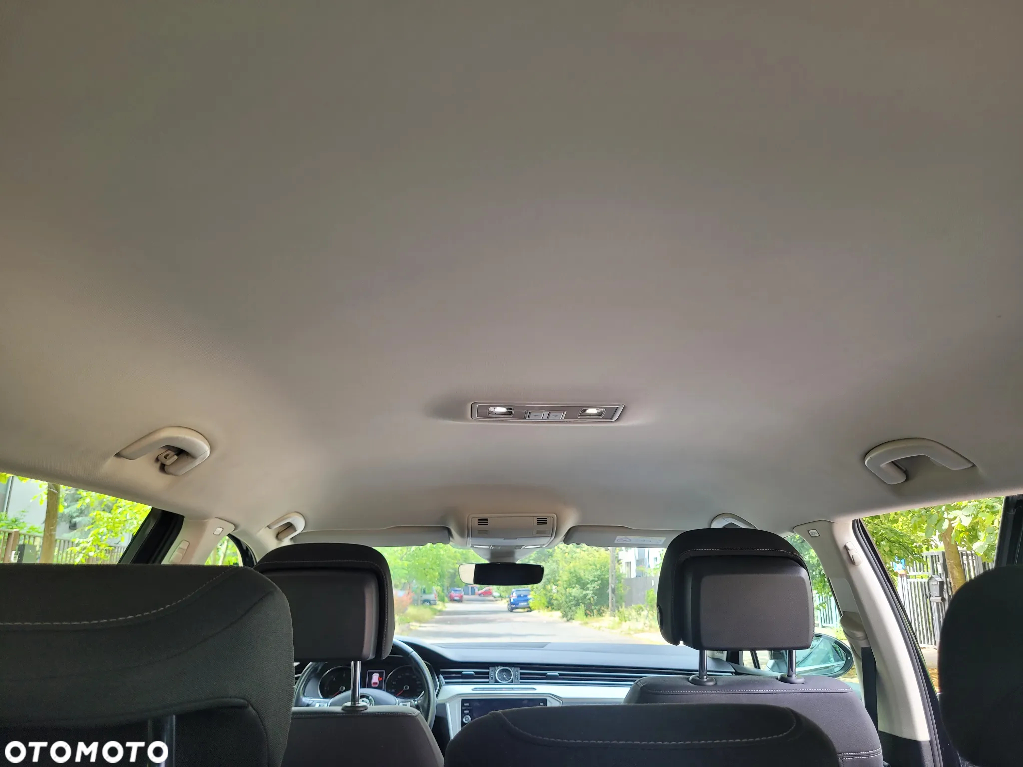 Volkswagen Passat 2.0 TDI BMT Comfortline - 19