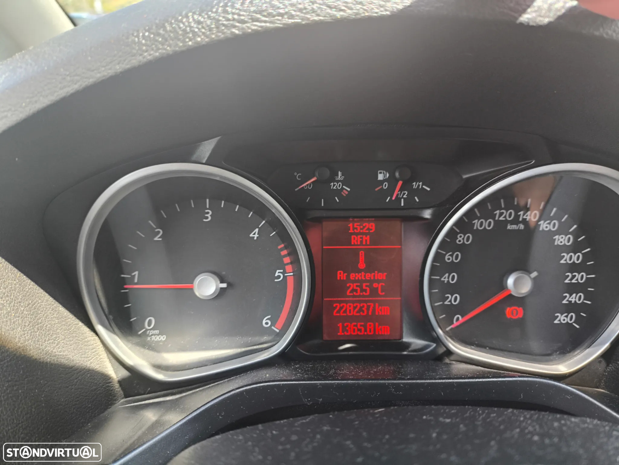 Ford S-Max 2.0 TDCi Titanium 7L - 14