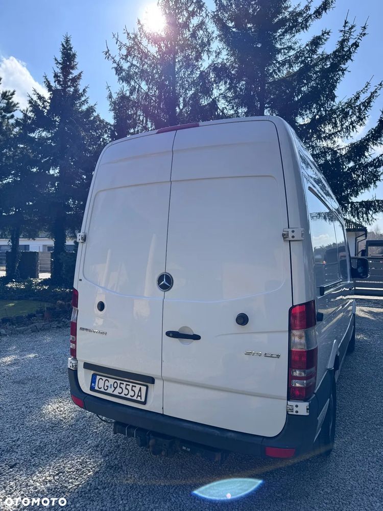 Mercedes-Benz SPRINTER - 6