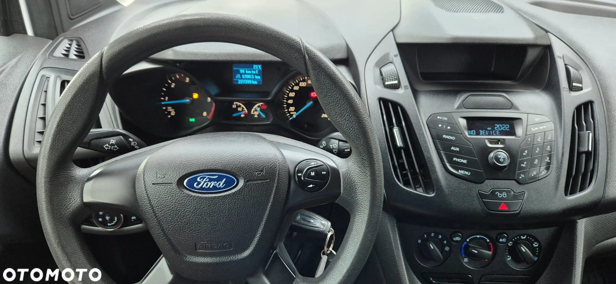 Ford Transit Connect - 15