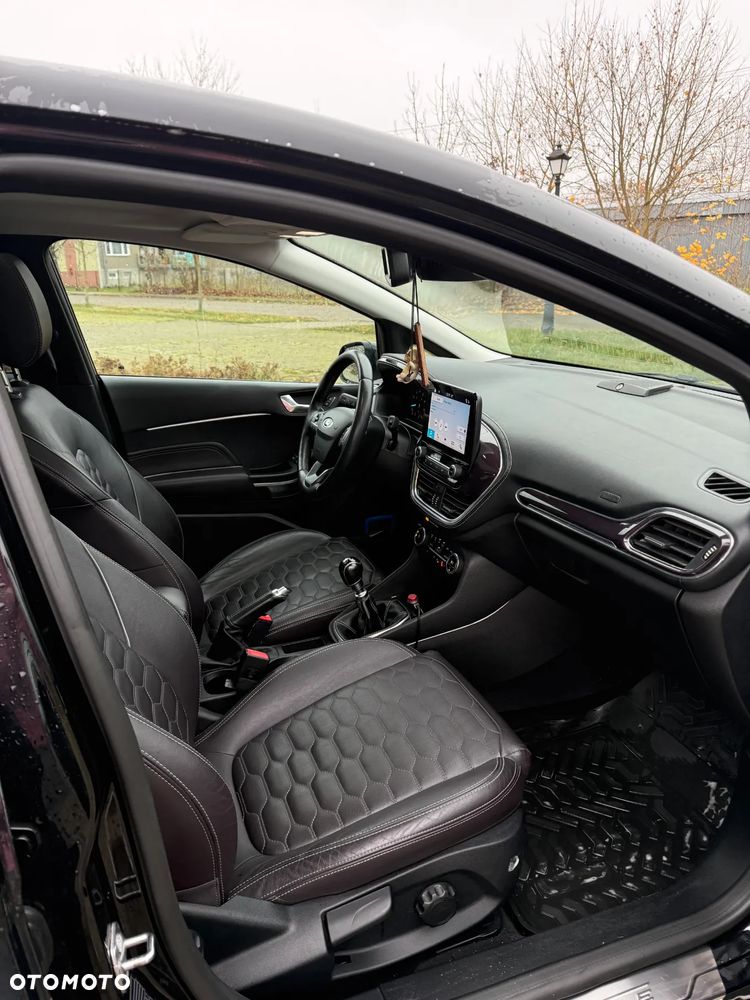 Ford Fiesta 1.0 EcoBoost S&S VIGNALE - 21