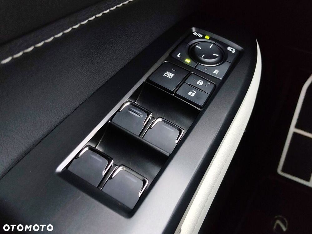 Lexus NX 350h F Sport AWD - 28