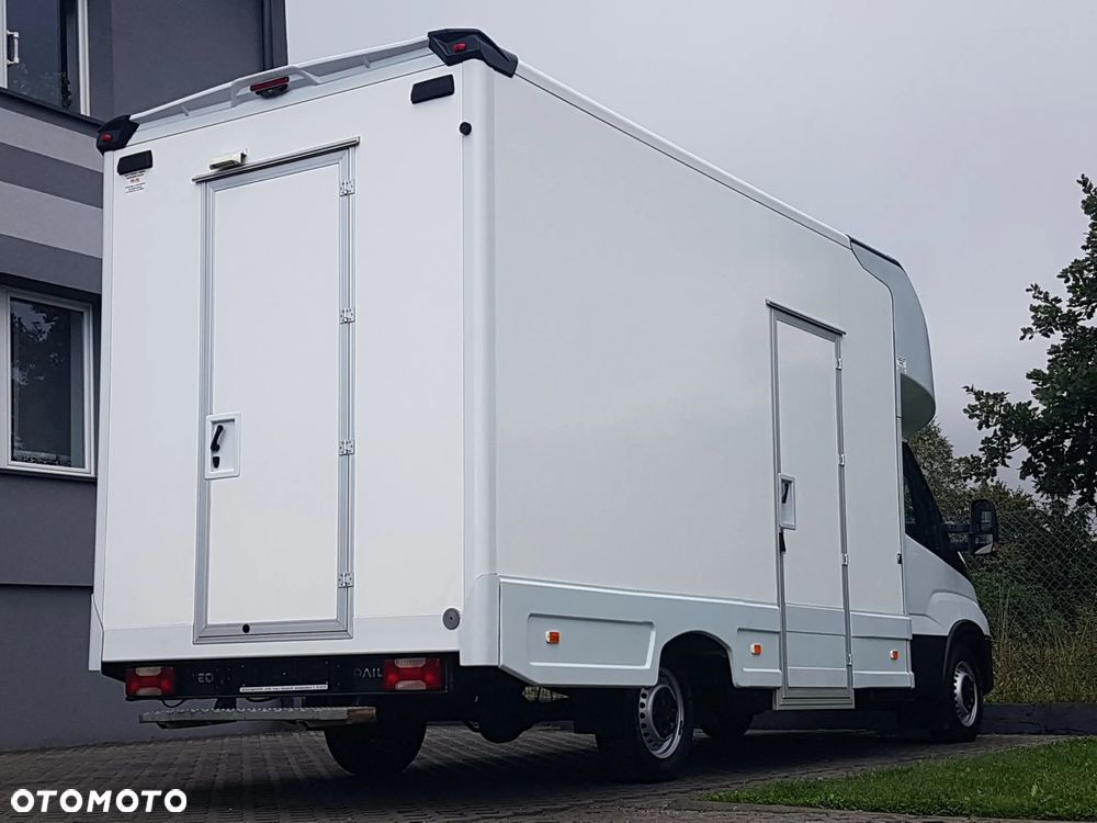 Iveco DAILY KONTENER NISKOPODŁOGOWY 4,43x2,23x2,42 SKLEP FOODTRUCK BAR KLIMA KONIOWÓZ KAMPER - 27