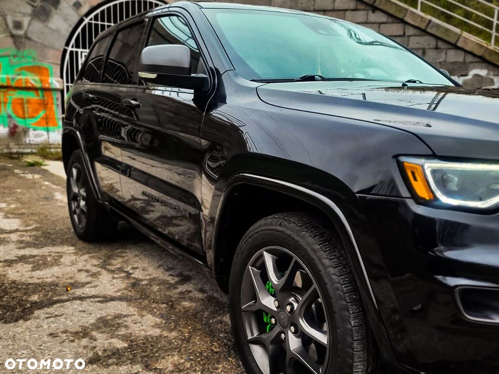 Jeep Grand Cherokee - 13