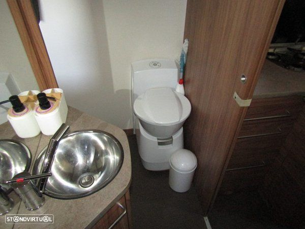 Itineo A-Class CB 740 Cama Central - 24