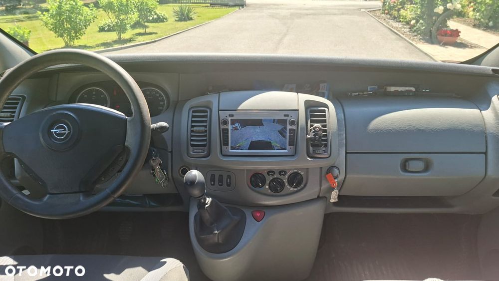 Opel vivaro - 5