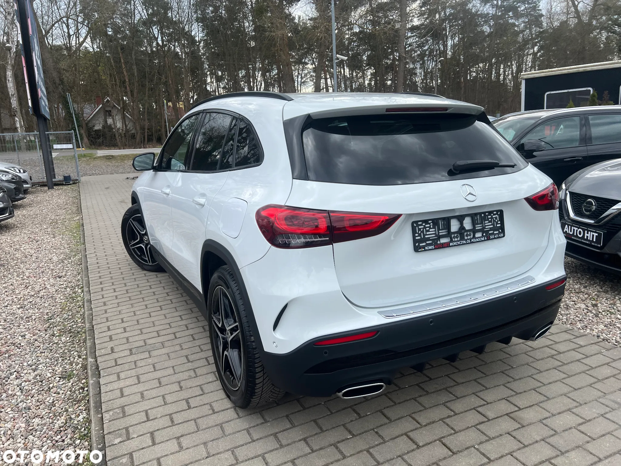 Mercedes-Benz GLA 200 d AMG Line - 16