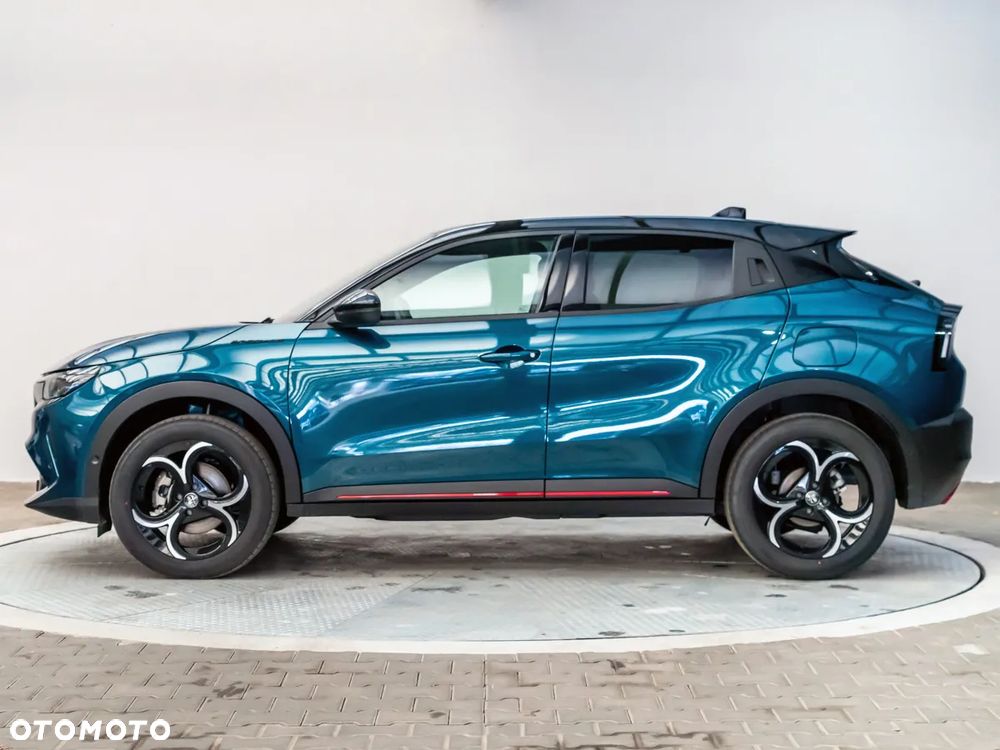 Alfa Romeo Junior 1.2 mHEV Ibrida Speciale eDCT - 2