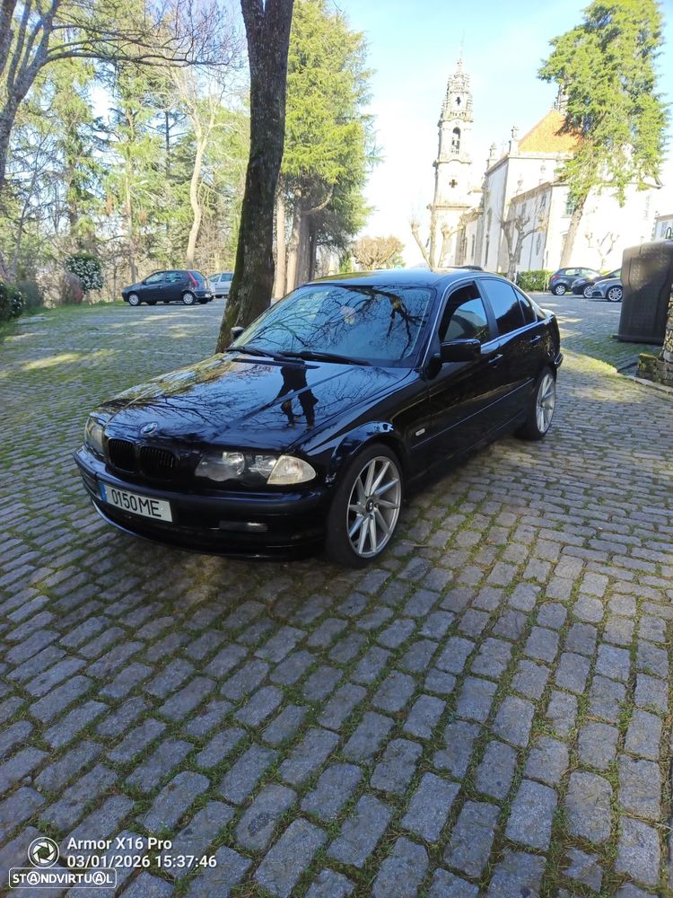 BMW 320 d Séc.XXI - 8