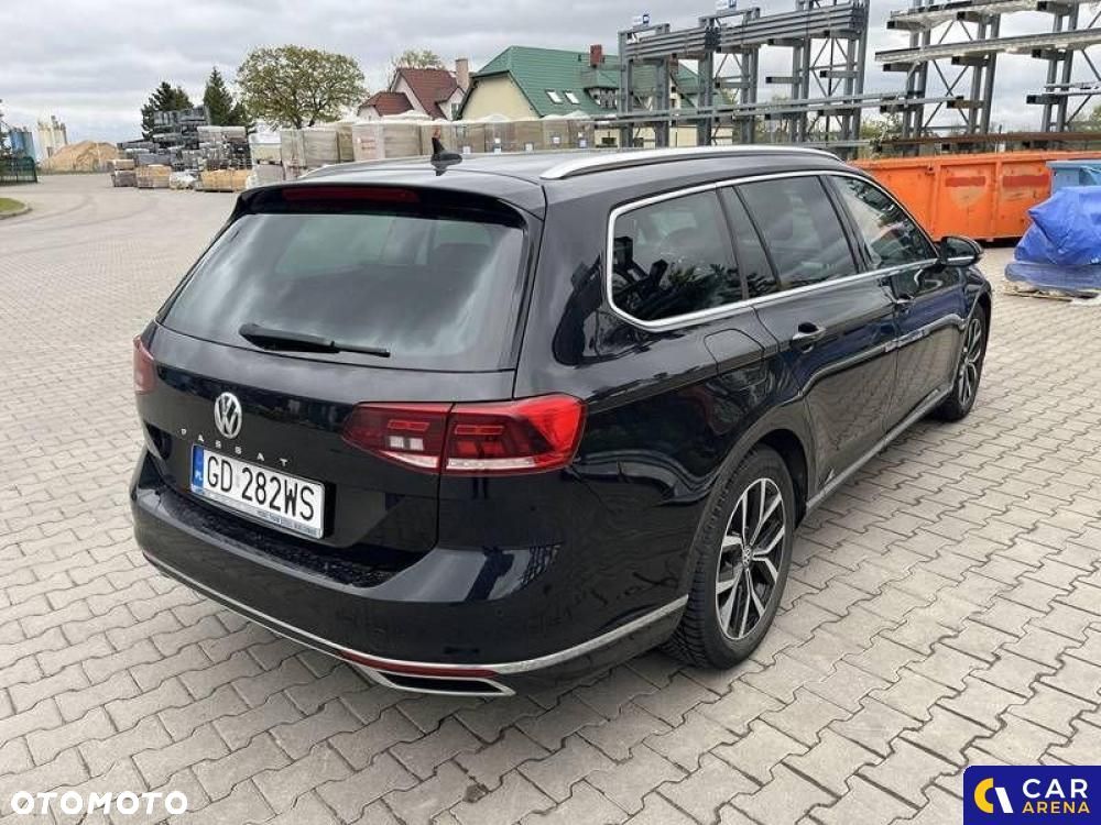 Volkswagen Passat - 5