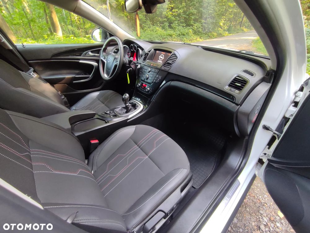 Opel Insignia 1.6 Turbo 150 Jahre - 11