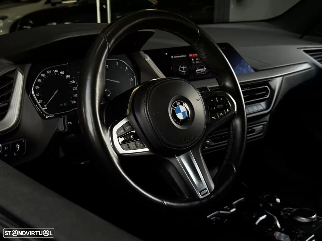 BMW 116 d Pack M Auto - 17