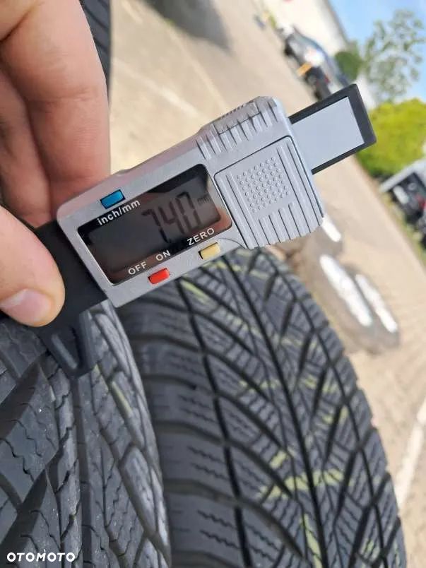 205/65R16 Koła zimowe BMW OE Seria 2 F45 F46 Active Tourer Goodyear 6,5-7,5mm rok 2021 - 3