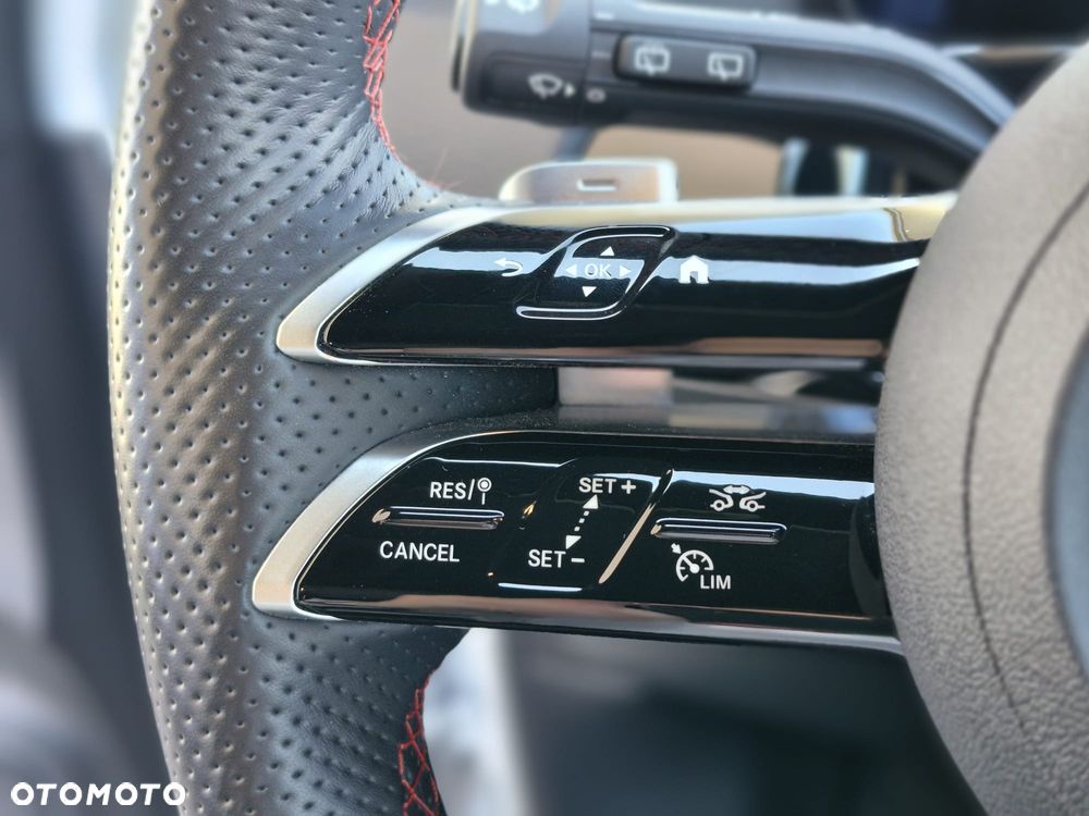 Mercedes-Benz GLA 200 mHEV AMG Line 7G-DCT - 25