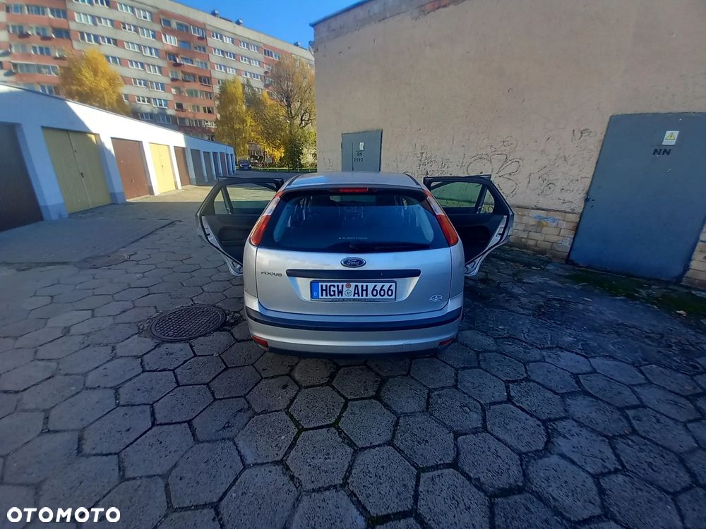 Ford Focus 1.6 Gold X - 13