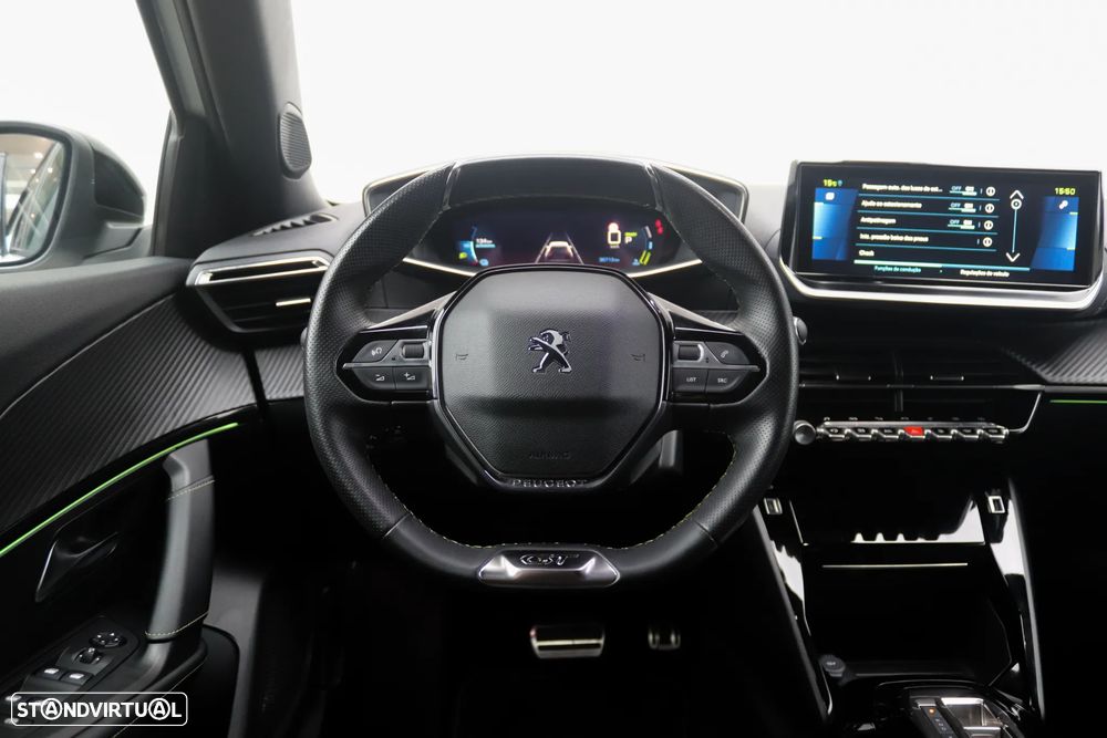 Peugeot e-2008 50 kWh GT - 8