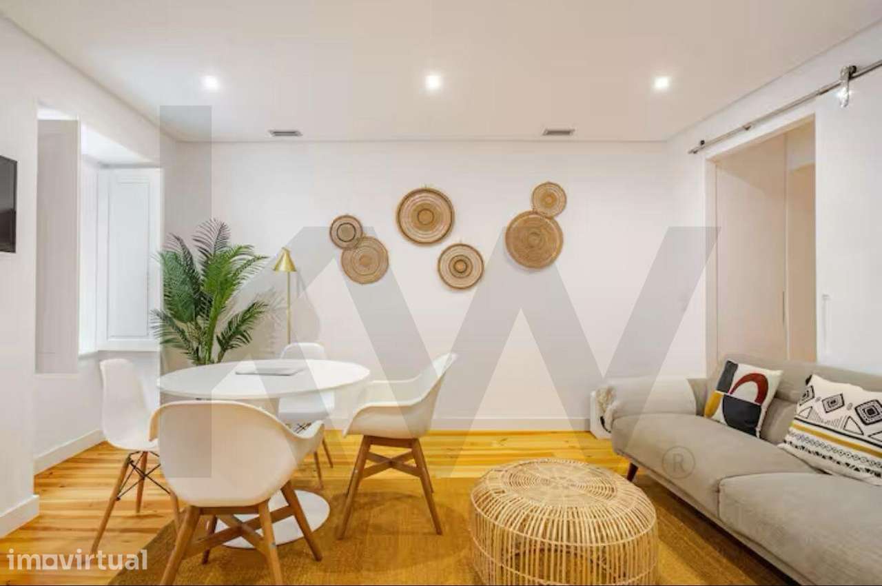 Apartamento T2 Renovado na Bica -  Totalmente Mobilado e Equipado - Grande imagem: 2/15
