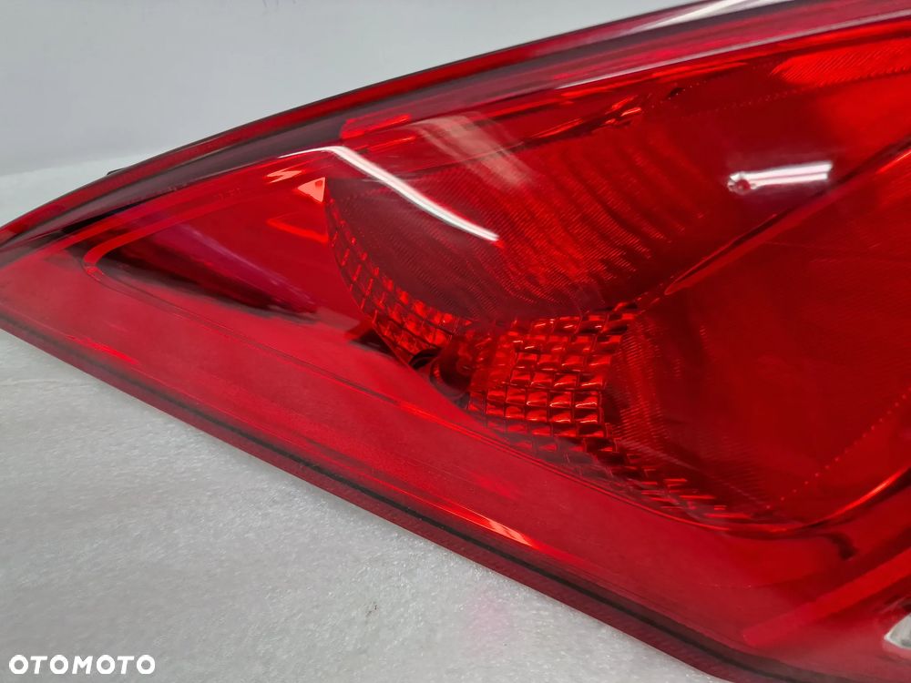 HYUNDAI I30 HB 07-12 LEWA LAMPA TYLNA TYLNIA TYŁ , NR 92401-2R0 , NR AUKCJI LMT134 - 3