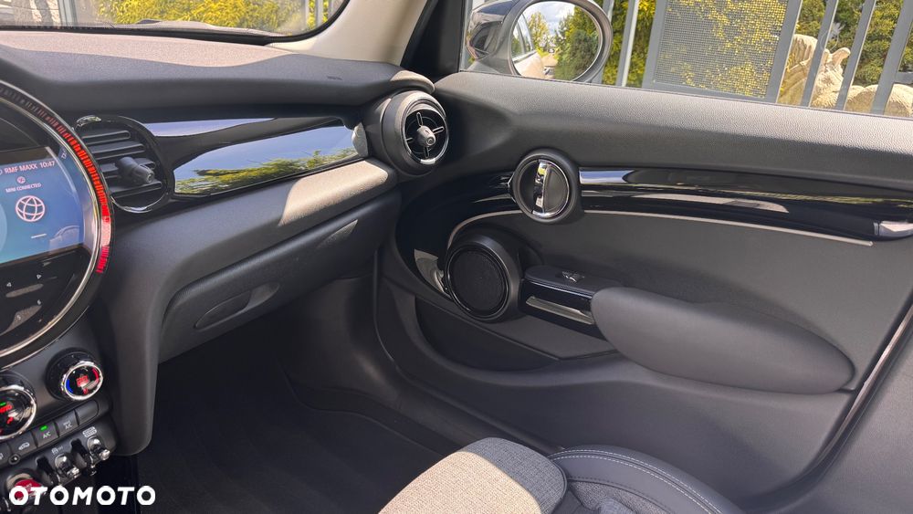 MINI Cooper Classic Trim - 8