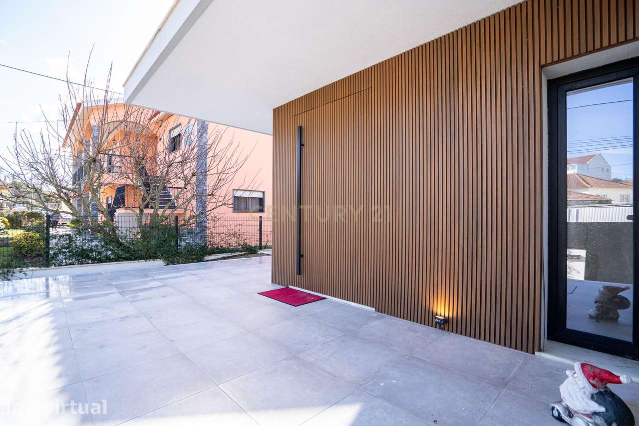 Moradia de Luxo T3 + 1  junto a Sintra | Vila Verde - Grande imagem: 3/60
