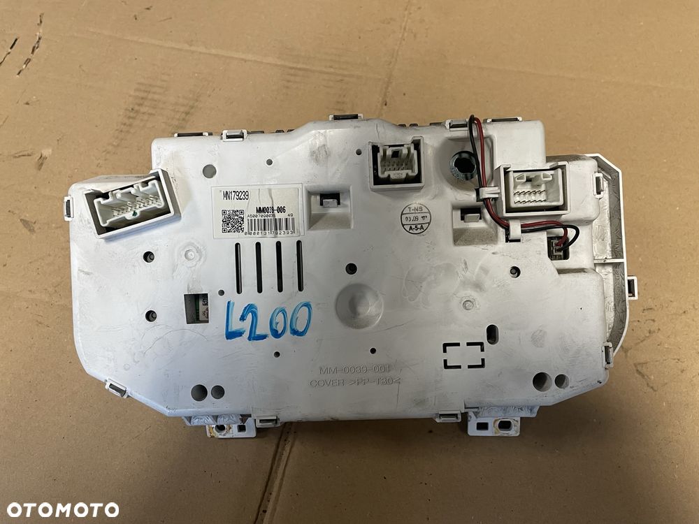 MITSUBISHI L200 IV 2.5 DID LICZNIK ZEGARY MN179239 - 3