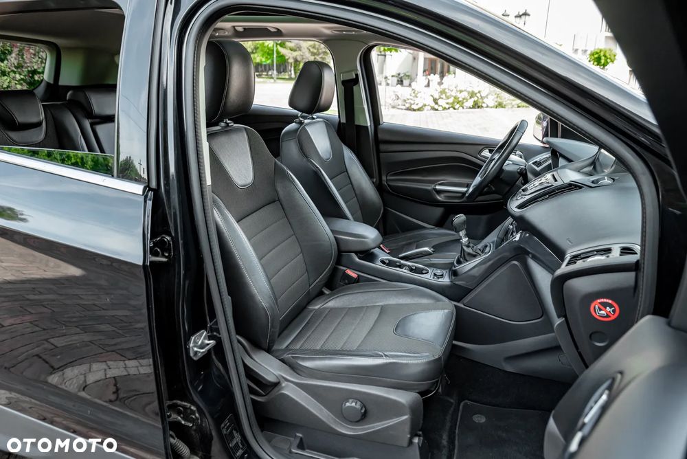 Ford Kuga 2.0 TDCi 4x2 Titanium - 26