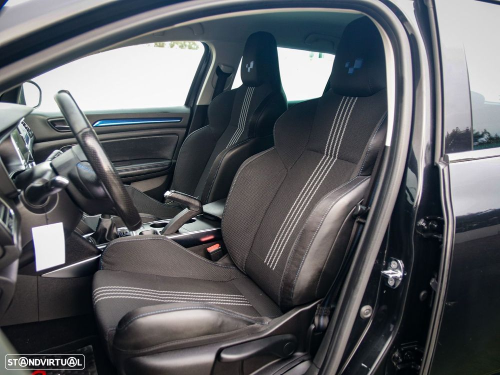 Renault Mégane 1.5 dCi GT Line SS - 19
