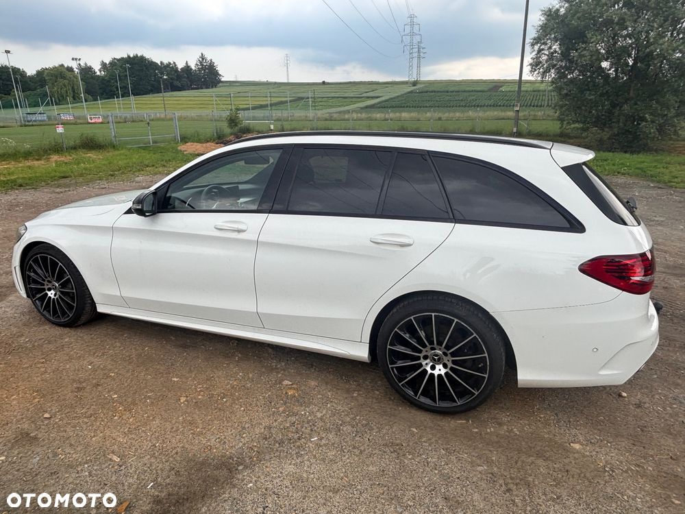 Mercedes-Benz Klasa C 220 d 4MATIC 9G-TRONIC - 3