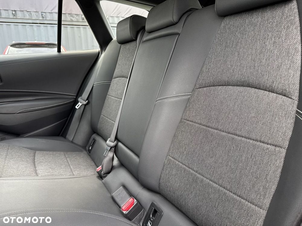 Toyota Corolla 1.8 Hybrid Style - 13