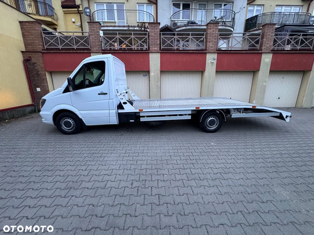 Mercedes-Benz SPRINTER - 9