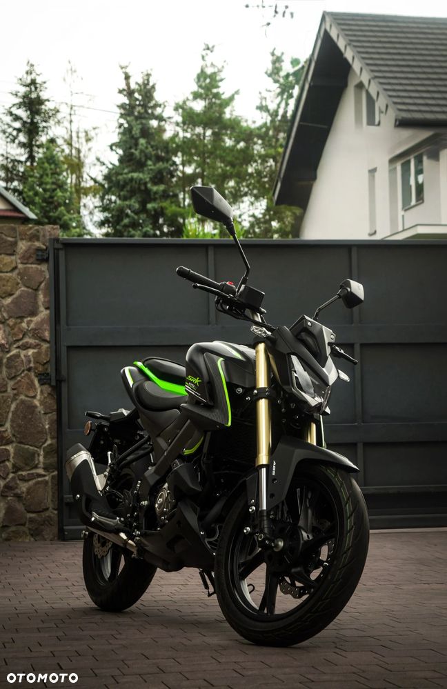 QJMOTOR SRK 125S - 1